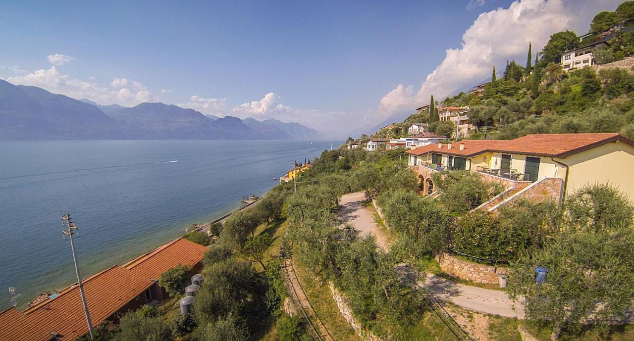 Residence Castelli Brenzone sul Garda Bagian luar foto