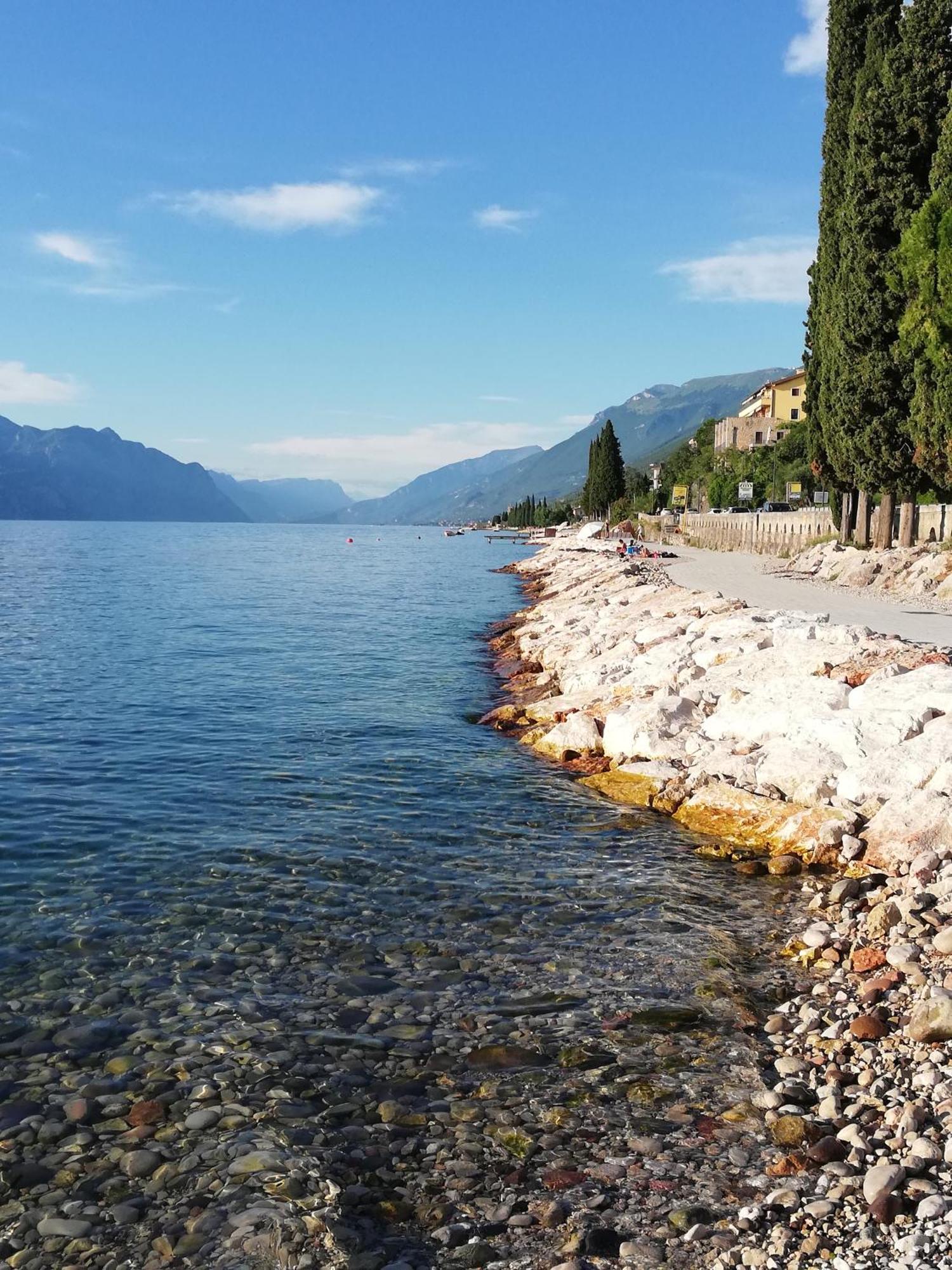 Residence Castelli Brenzone sul Garda Bagian luar foto